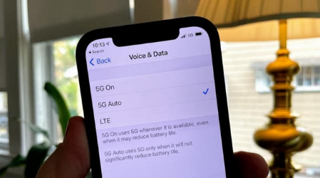 渝中苹果手机维修分享iPhone 12如何打开或关闭5G网络 